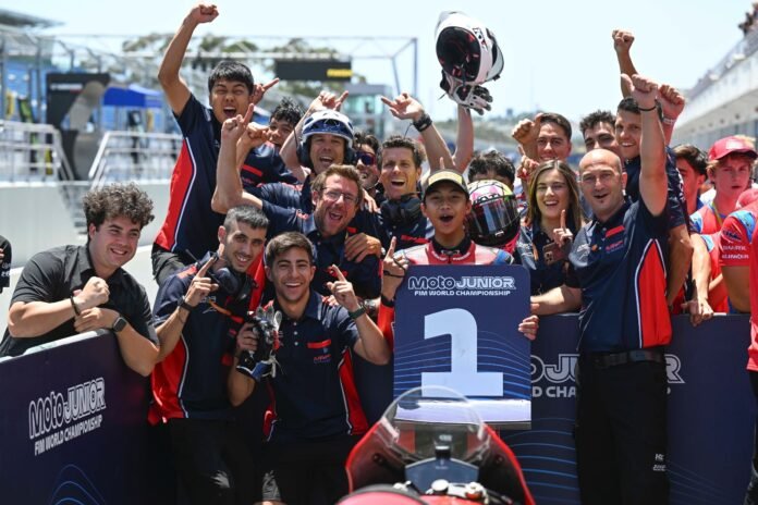 Pebalap Binaan Astra Honda Cetak Sejarah Terkencang di Estoril Portugal
