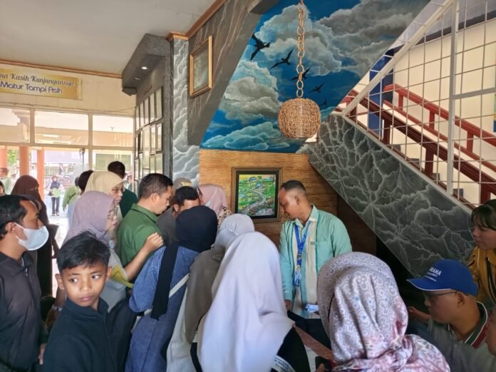 Sistem Eror, Pendaftar SPMB Sempat Tak Terlayani