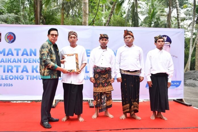 Tingkatkan Produktivitas Lahan, Bupati Iron Dorong Modernisasi Pertanian