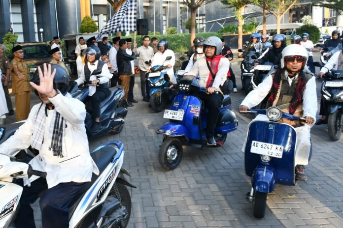 Bupati Lotim Lepas Rombongan Pawai Ta'aruf MTQ XXXI NTB