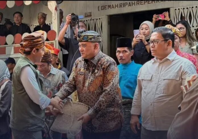 Pemda KLU Dorong Percepatan Pengakuan Masyarakat Hukum Adat