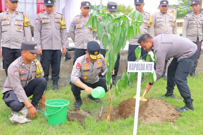 Kapolda NTB Kunjungi Lombok Utara, Tekankan Integritas dan Kepedulian Sosial