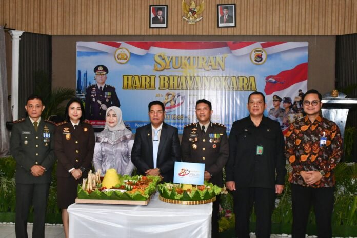 HUT Ke-80 Bhayangkara di Lombok Timur: Perpisahan Kapolres dan Doa untuk Bupati