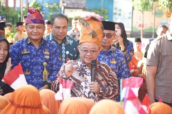 PPPK Tenaga Guru akan Diangkat Menjadi PNS