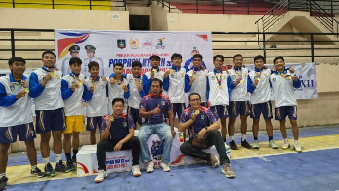 Disaksikan Wabup, Cabor Bola Voli Lobar Berhasil Sumbangkan Medali Emas Secara Dramatis