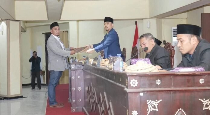 Pertanggungjawaban Pelaksanaan APBD Bupati Lobar 2025 Tidak Disetujui DPRD