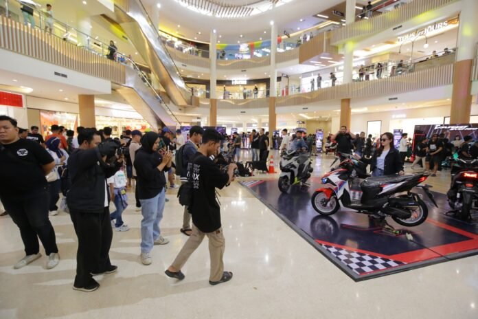 New Honda Vario Evo 160 Ramaikan LEM dengan Hiburan dan Inspirasi Modifikasi