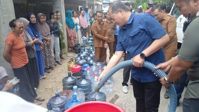 Alokasikan Dana Rp3 Miliar pada 350 KK di Desa Mangkung, Pemprov Juga akan Bangun Sumur Bor Atasi Kekeringan