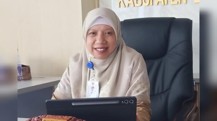 Wabup UNA Lakukan Evaluasi OPD Secara Bertahap