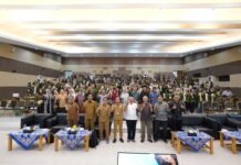 KKN Kolaborasi antara Unizar dan UPN “Veteran” Jawa Timur: Fokus Transformasi Pariwisata dan Digitalisasi UMKM 12 Desa di Lombok Barat KKN Kolaborasi antara Unizar dan UPN "Veteran" Jawa Timur: Fokus Transformasi Pariwisata dan Digitalisasi UMKM 12 Desa di Lombok Barat
