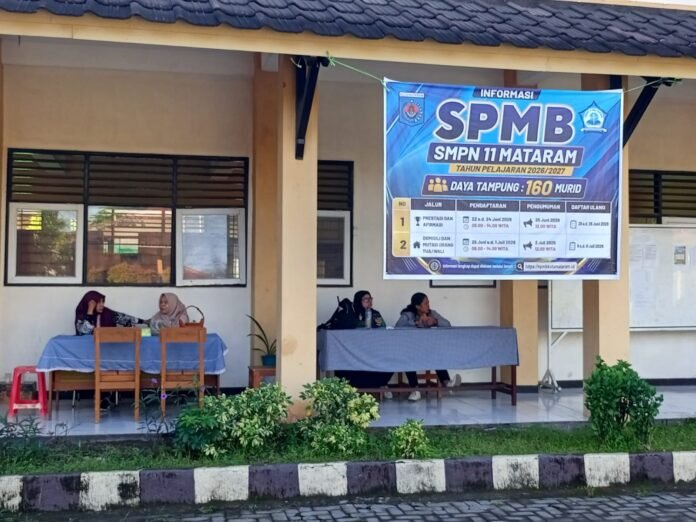 SMPN 11 Mataram Tunggu Limpahan