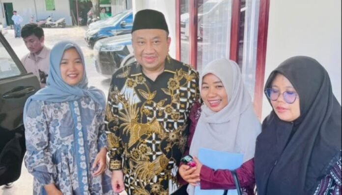 Komisi X DPR RI Minta Pemerintah Selamatkan 31 Honorer 