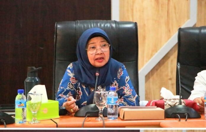 Pemerintah Siapkan Bahan, Pembangunan Rumah Adat Sade Diminta Serahkan ke Masyarakat