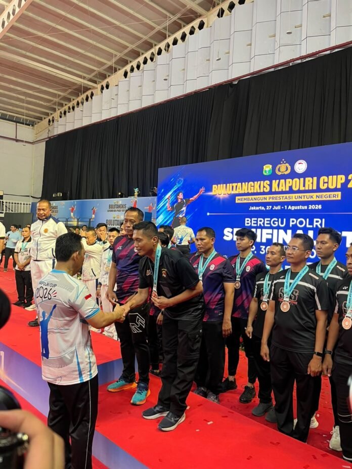 Banggakan NTB, Tim Polda NTB Rebut Juara III Bulutangkis Kapolri Cup 2026
