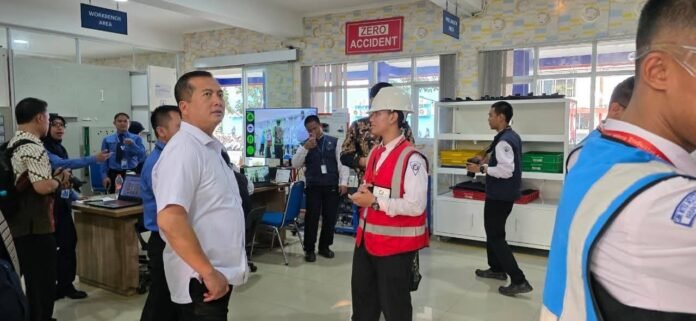 Gubernur Miq Iqbal Akselerasi Transformasi SMK Berbasis Industri