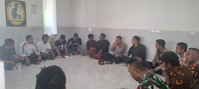Puluhan Warga Datangi SPBU Darek, Adukan Dugaan Permainan Pembelian BBM
