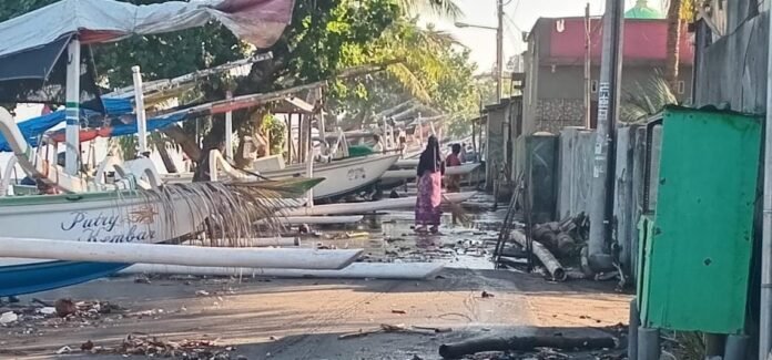 Banjir Rob Terjang Dua Desa di Lombok Barat, Ratusan KK Terdampak