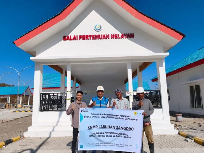 HUT ke-81 RI, PLN UIW NTB Hadirkan Energi untuk Koperasi Nelayan Merah Putih, Perkuat Kemandirian Ekonomi Pesisir