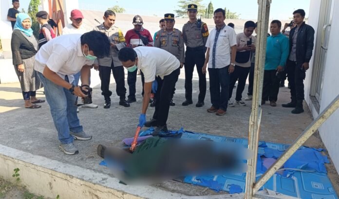 Jenazah Pria Tanpa Identitas Ditemukan di Teras Udayana Mataram