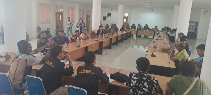 Aset Pemda Diduga Diserobot Investor, Warga Selong Belanak Mengadu ke Dewan