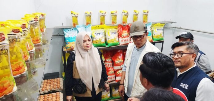 Kendalikan Inflasi NTB, TPID Hadirkan “Basamula” di Pasar Seketeng Sumbawa