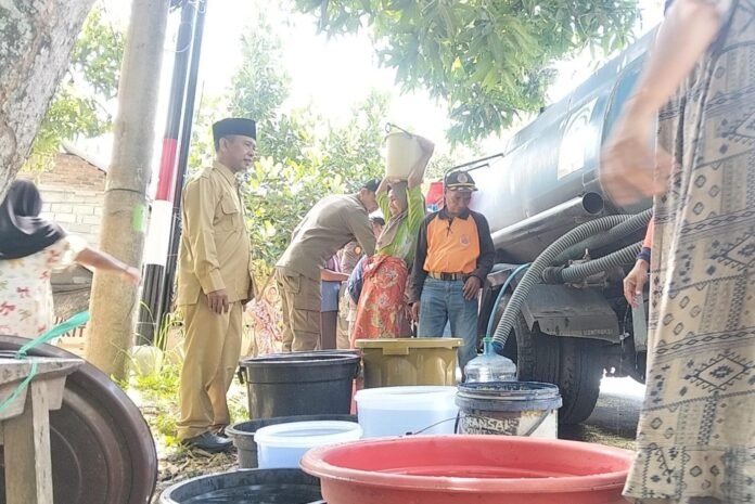 Ironi Daerah Lingkar Bendungan Meninting (2-habis), Warga Bukit Tinggi Berharap Bisa Nikmati Air Bendungan Meninting