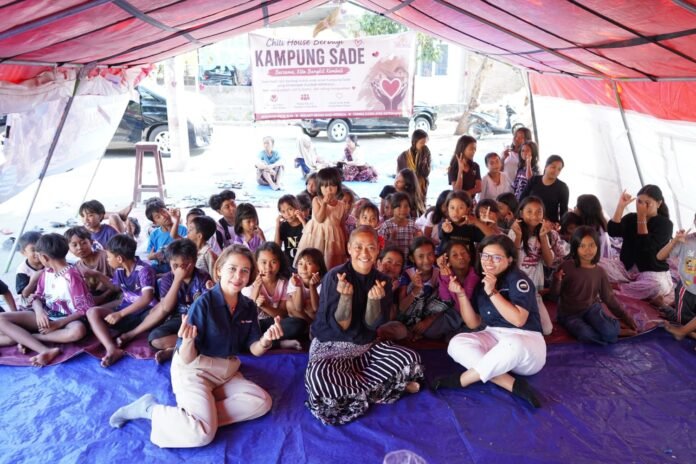 GROW with RupiahCepat Salurkan Bantuan bagi Warga Terdampak Kebakaran Desa Adat Sade