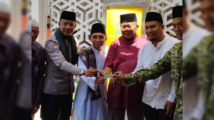 Momentum Maulid Nabi, Pengurus Masjid Al Amanah Embung Papak Selong Luncurkan ATM Beras