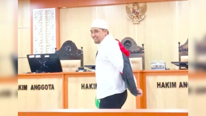 Hakim Tolak Eksepsi Mantan Kapolres Bima Kota