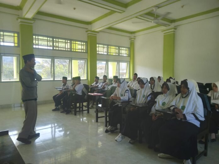 Lembaga Bahasa IAIH Pancor Luncurkan Kelas Bahasa Arab Perdana untuk Santri