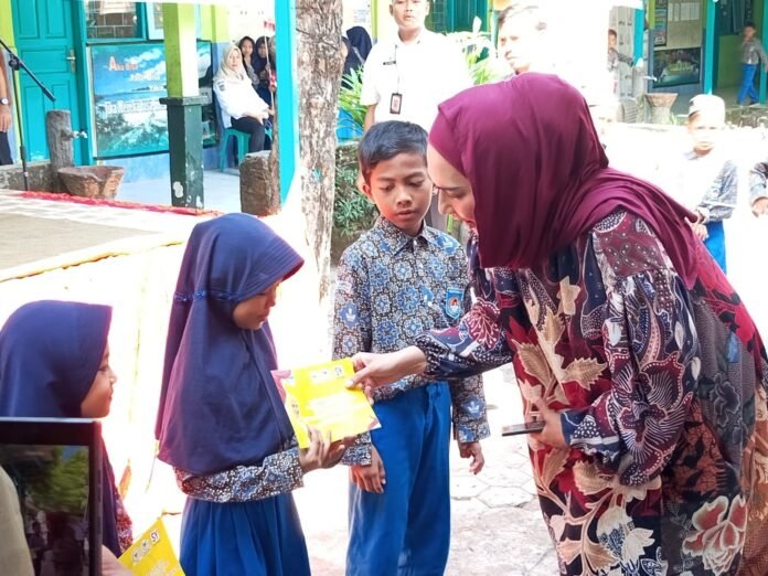 Puluhan Ribu Penerima Beasiswa PIP di Lombok
