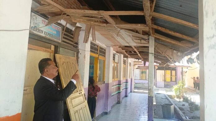 Ruang Kelas Tidak Layak Diharapkan Diperbaiki