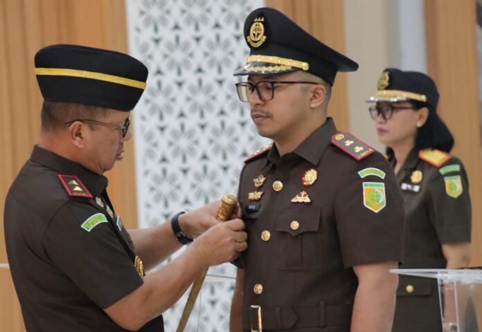 Kepala Kejari Loteng Resmi Berganti