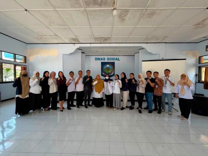 Merangkai Kasih, Menjaga Sehat: Golden Palace Hotel Lombok Rayakan Semangat Kemerdekaan Bersama Lansia