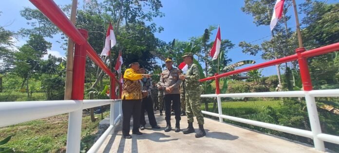 Diresmikan Serentak oleh Presiden, Jembatan Garuda Aik Bual Mulai Digunakan Warga