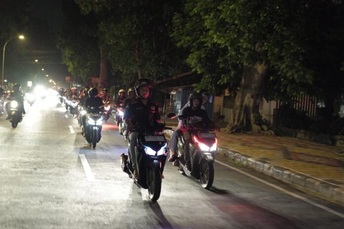 Motor di Depan Belum Tentu Tahu Jalan Aman, Jangan Asal Ikuti Gerakannya