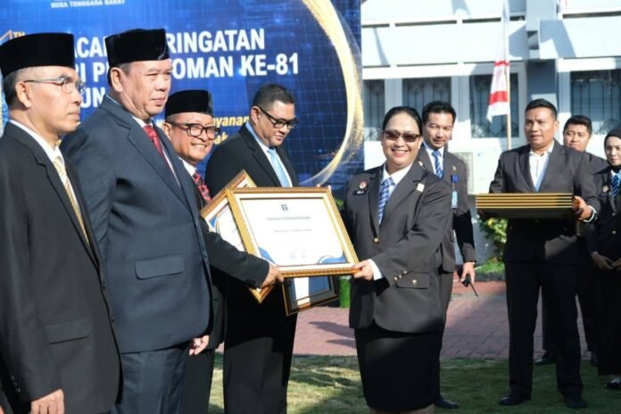 KSB Raih Predikat Istimewa Reformasi Hukum dan JDIH Peringkat II NTB