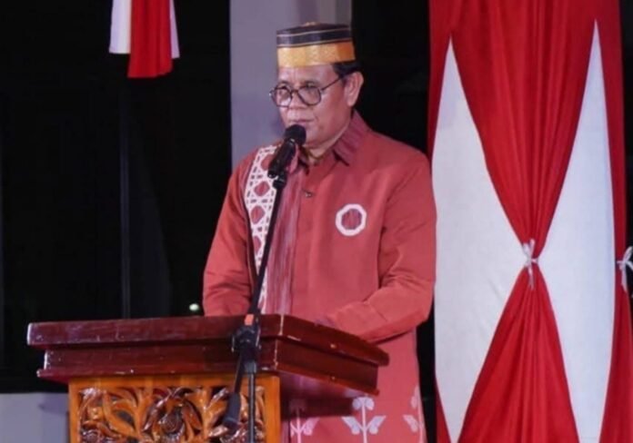 Bupati Sumbawa Komitmen Penuhi Hak Pegawai