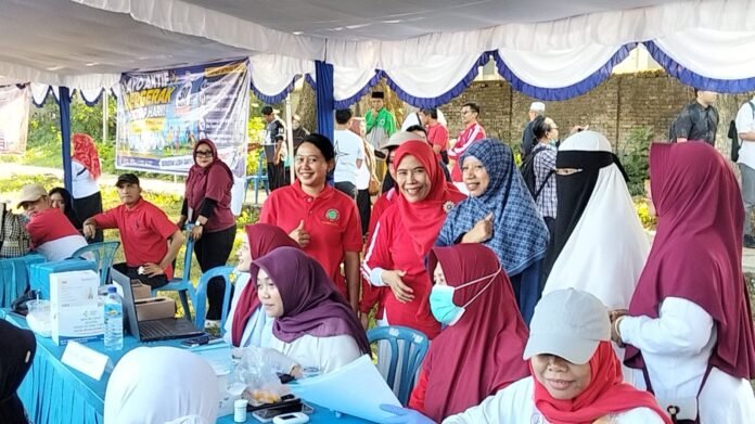 Anggaran UHC di Lobar Ditambah, Wabup Minta Pelayanan Kesehatan kepada Masyarakat Jangan Dipersulit
