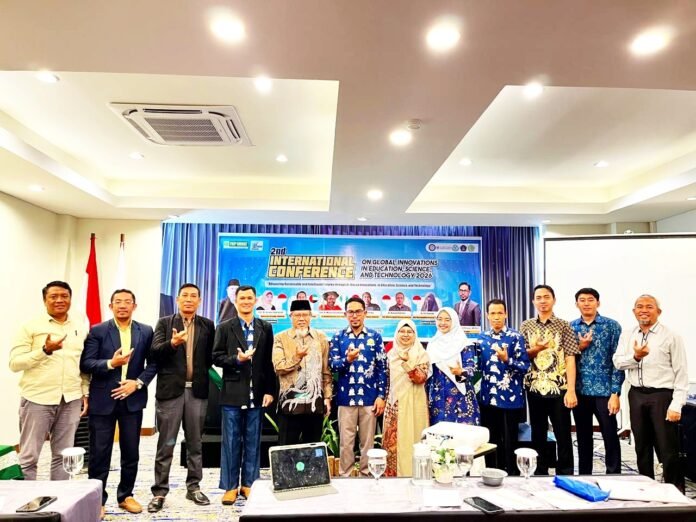 FKIP Ummat Gelar Seminar Internasional “2nd ICGIESTEC 2026”, Perkuat Kolaborasi Internasional dan Inovasi Pendidikan Berbasis AI,