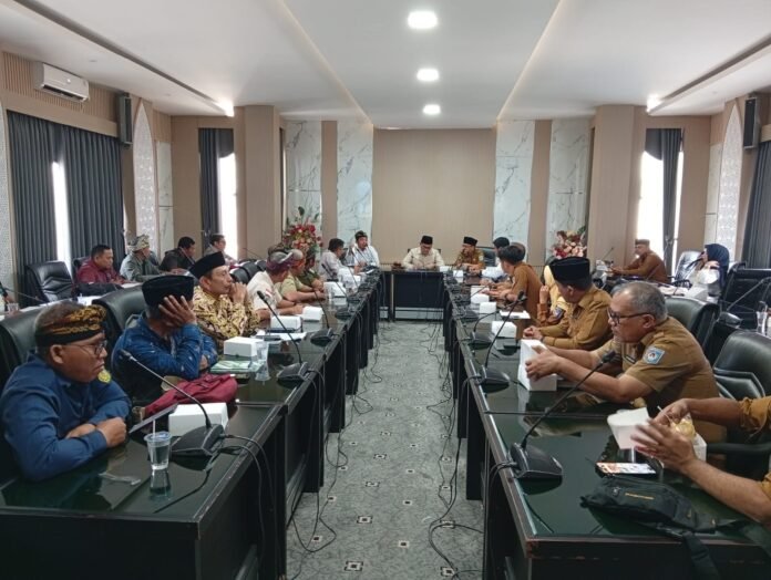 Minta Data Kesejahteraan Dikoreksi, Kepala Lingkungan Keluhkan Perubahan Desil Bansos