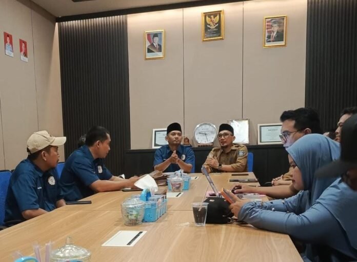 Khawatir Berhadapan dengan APH, Perajin Emas Datangi Dinas ESDM NTB