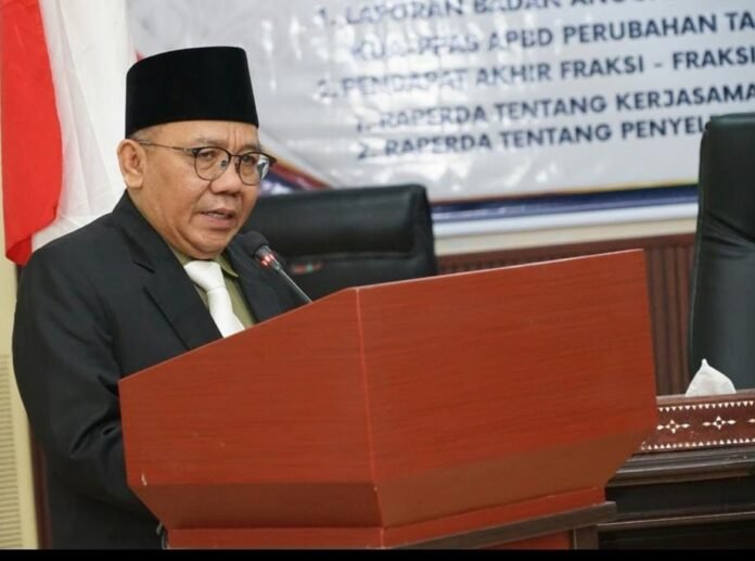 Dua Perda Disahkan, Najmul Akhyar Tegaskan Pentingnya Kerja Sama Daerah dan Sanitasi Lingkungan