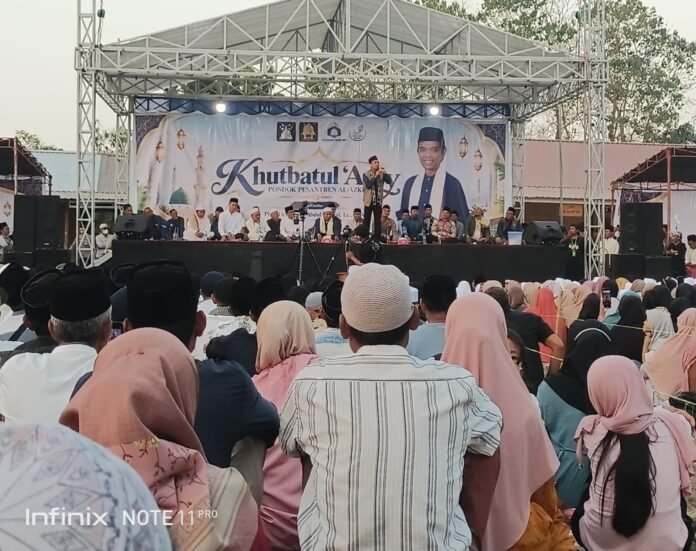 Hadiri Khutbatul 'Arsy di Ponpes Al Azkia, UAS Tegaskan Peran Strategis Pondok Tangkal Dampak Negatif