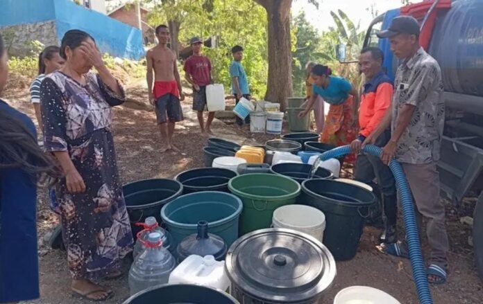 Dua Bulan Lebih Hari Tanpa Hujan, Sejumlah Wilayah di Lombok Barat Dilanda Kekeringan Ekstrem
