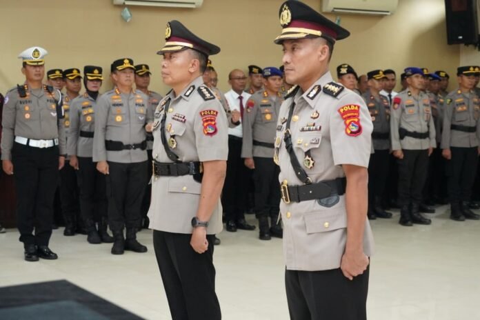 Sertijab Kabiddokkes Polda NTB, Kombes Iskandar Gantikan Kombes Komang Tresna