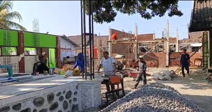 Kelangkaan Semen, Proyek Fisik di Lotim dan Lobar Dikhawatirkan Molor