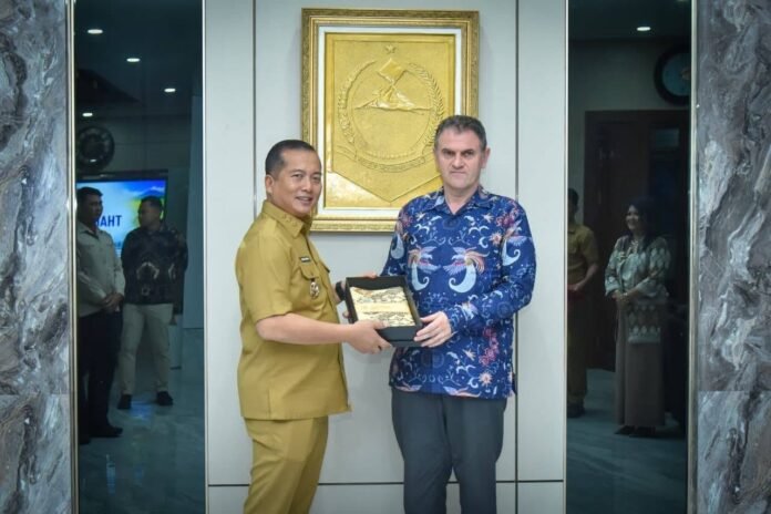 NTB-Rumania Perluas Kerja Sama, dari EBT hingga Sister Province