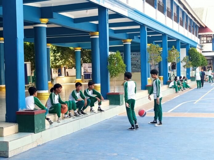Wujudkan Sekolah Ramah Anak, SMPN 15 Mataram Pastikan Keamanan Fasilitas dan Sarpras