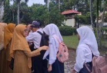 Pengambilalihan Gaji Guru PPPK Paruh Waktu, Disdik Nilai Ringankan Beban Anggaran Daerah Pengambilalihan Gaji Guru PPPK Paruh Waktu, Disdik Nilai Ringankan Beban Anggaran Daerah